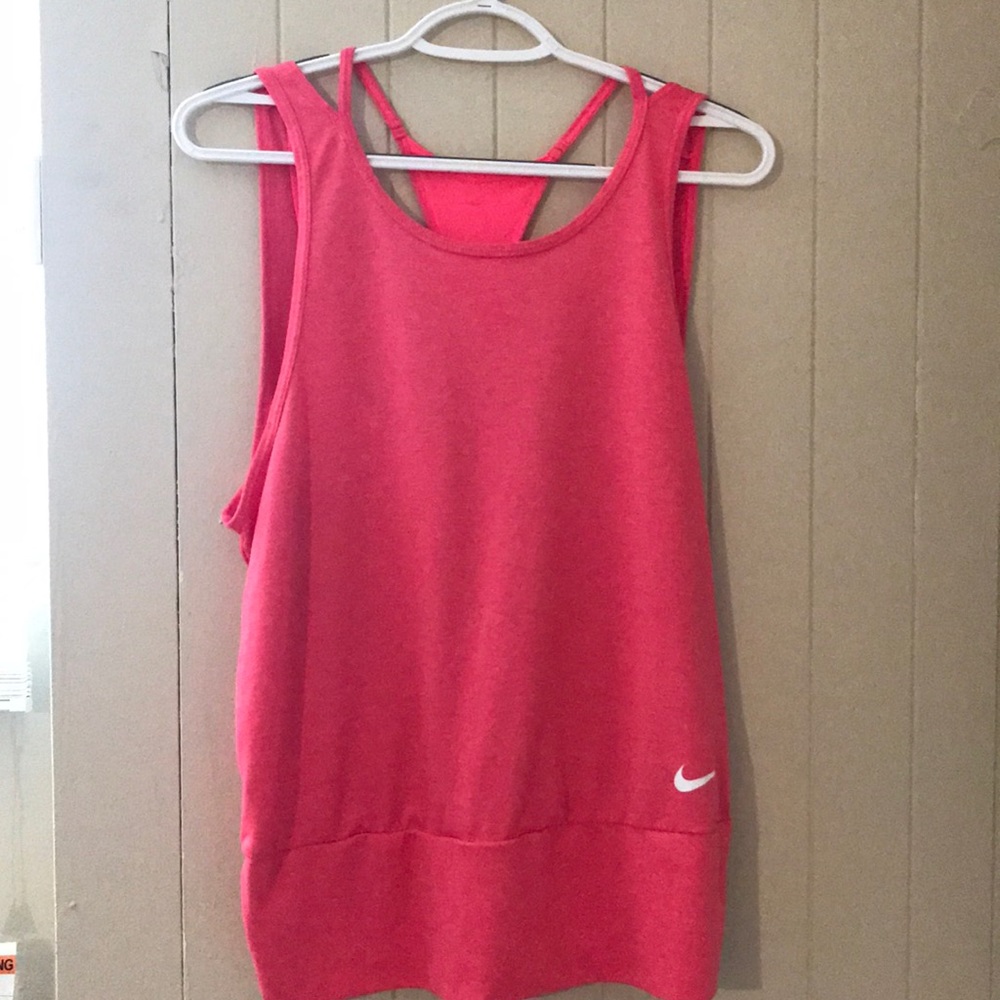 Nike workout top